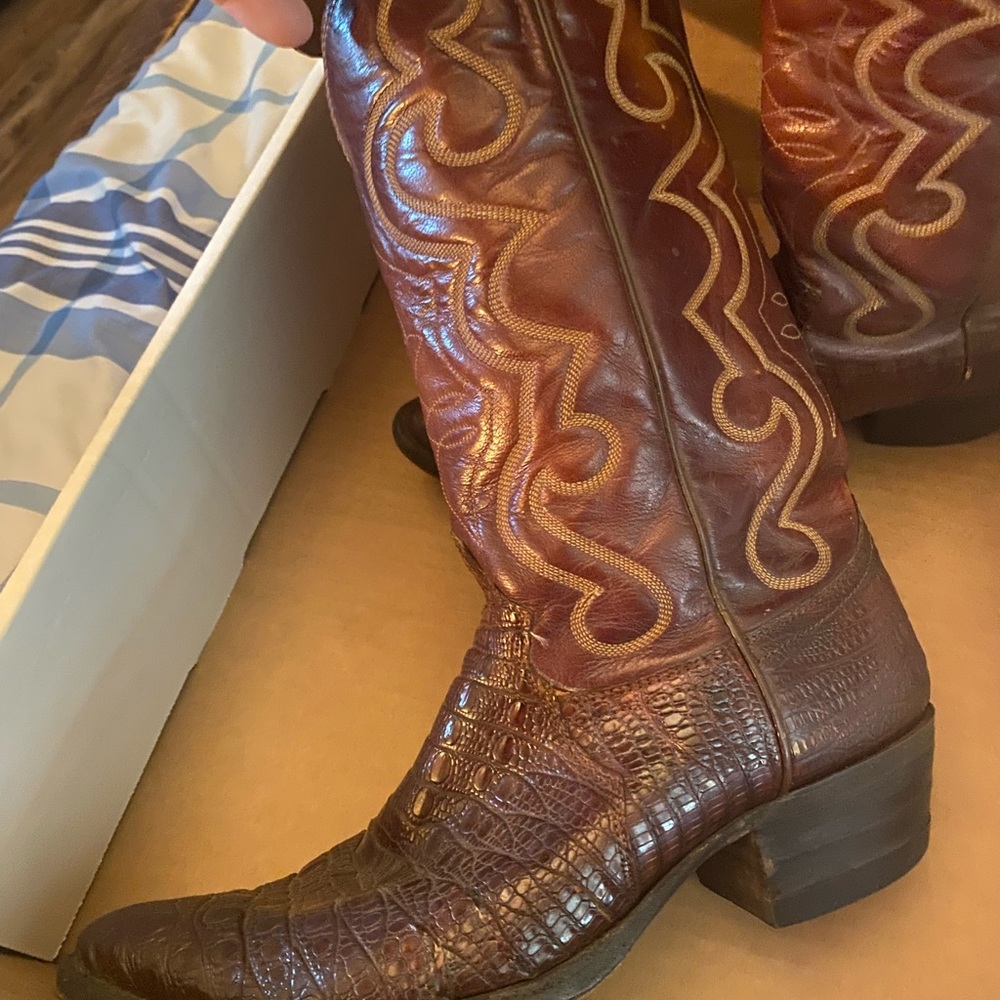 VINTAGE RARE Cowboy boots. Hornback Lizard